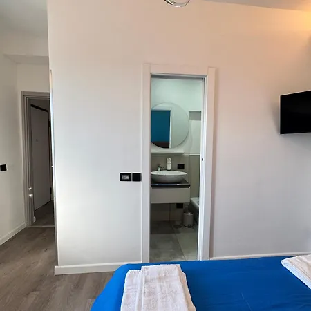 Bellavita House 2br With Private Parking In Apartment Rome