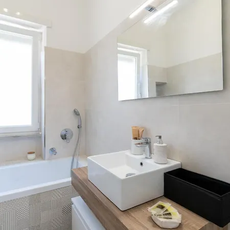 Apartment Roma-gemelli - Free Parking - Private Garden *