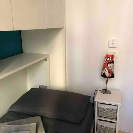 A Due Passi Dalla Storia E Dalla Movida Romana Apartment Rome