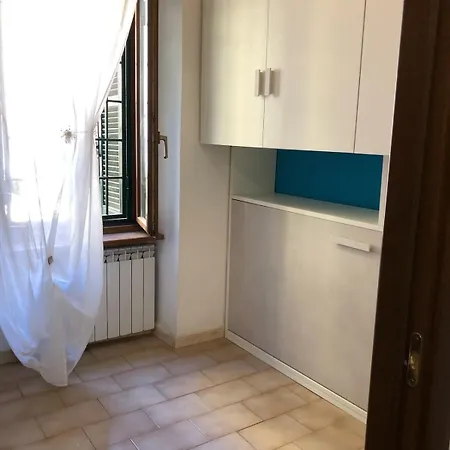 A Due Passi Dalla Storia E Dalla Movida Romana * Rome