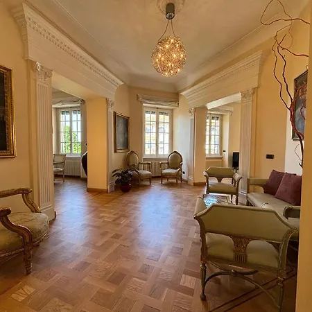 Moon Cove, Borghese Prestige Hideaway Apartment