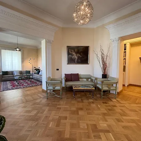 Moon Cove, Borghese Prestige Hideaway * Rome