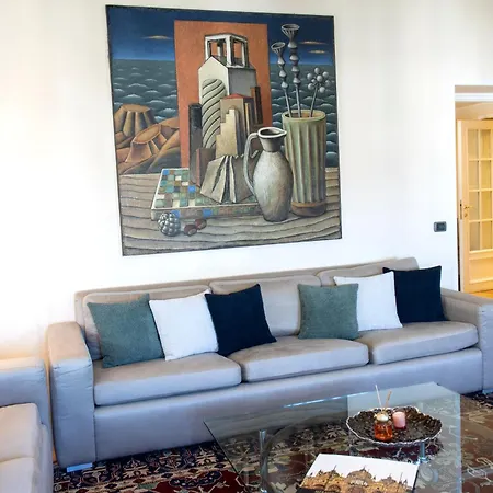 Apartment Moon Cove, Borghese Prestige Hideaway *