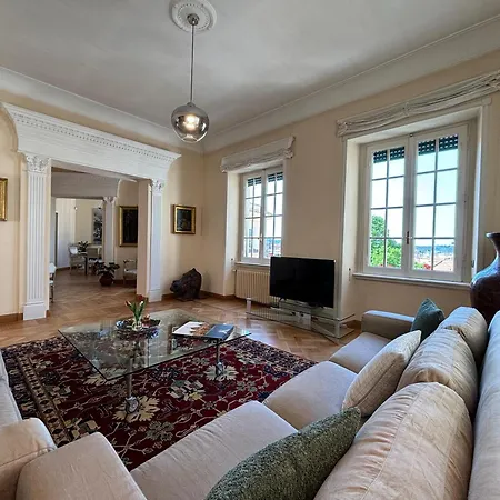 Apartment Moon Cove, Borghese Prestige Hideaway