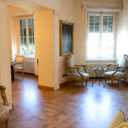 Moon Cove, Borghese Prestige Hideaway * Rome
