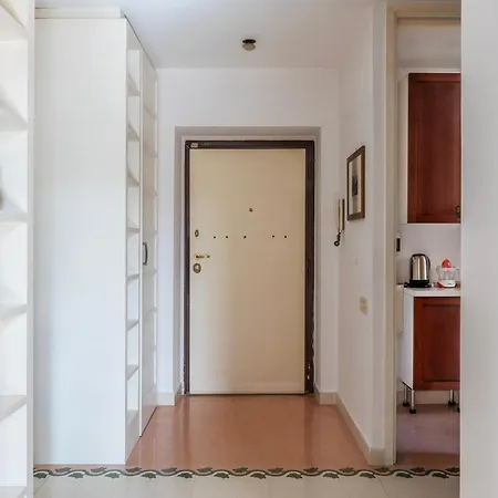 Apartment Manara 29 - Fromhometorome