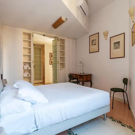 Manara 29 - Fromhometorome Apartment Rome