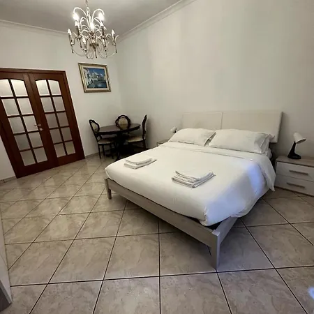 Tranquillo Stazione Serenissima, 2 Stanze Private E Cucina Condivisa Con L'host * Rome