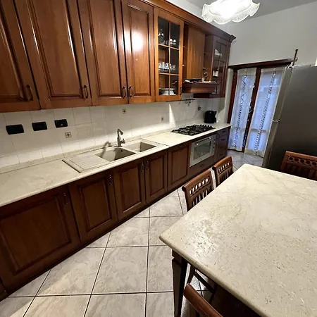 Tranquillo Stazione Serenissima, 2 Stanze Private E Cucina Condivisa Con L'host * Rome