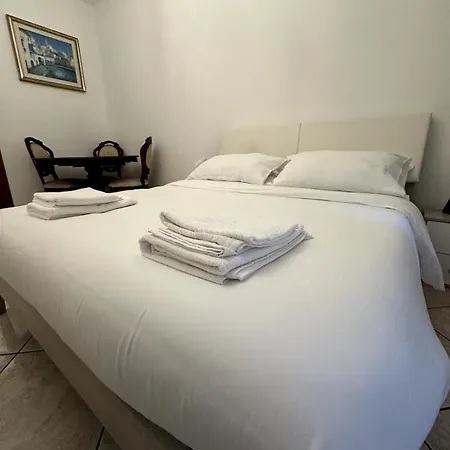Homestay Tranquillo Stazione Serenissima, 2 Stanze Private E Cucina Condivisa Con L'host *