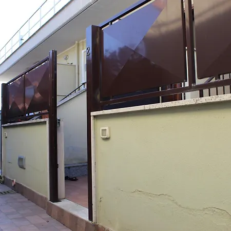 Casa Indipendente Fronte Metro C * Rome