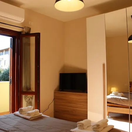 Casa Indipendente Fronte Metro C Holiday home Rome