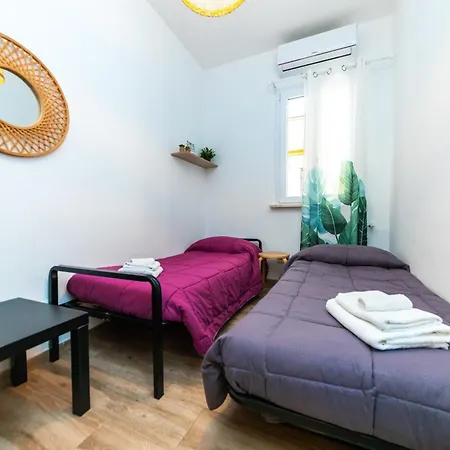 Metrofront-apartment * Rome