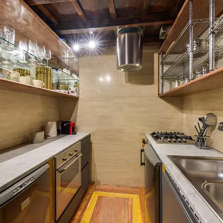 Apartamento Borgo Pio Experience *