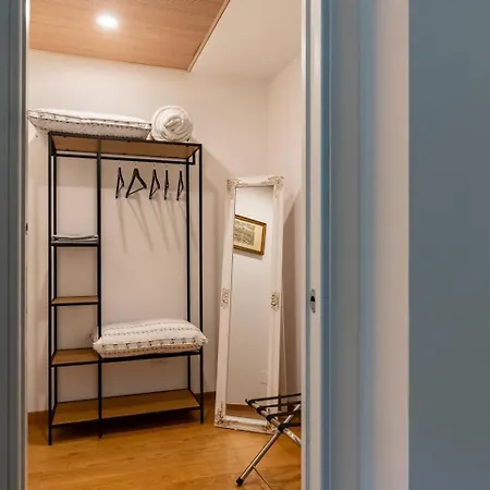 Esposizione Metro Eur Apartment *