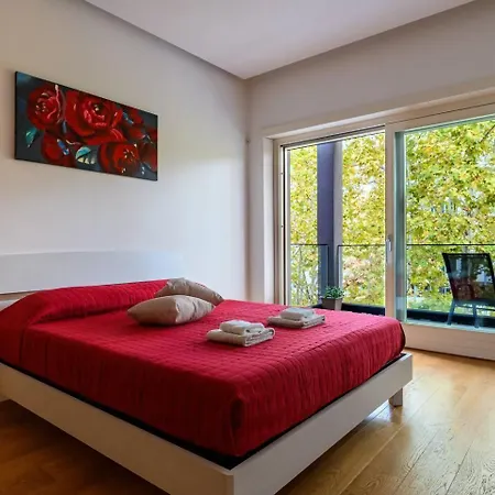 Apartment Esposizione Metro Eur Rome