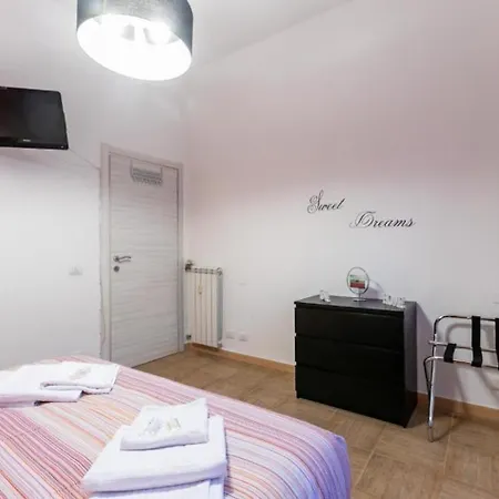 Roma Suite - Trastevere Train Station Apartment