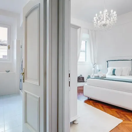 Appartamento New Opening Spagna Roma