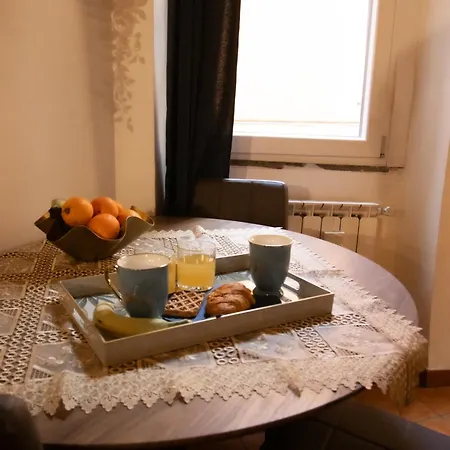 Crezy House Trilussa Rome