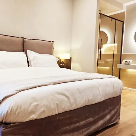 Stoa Boutique Hotel