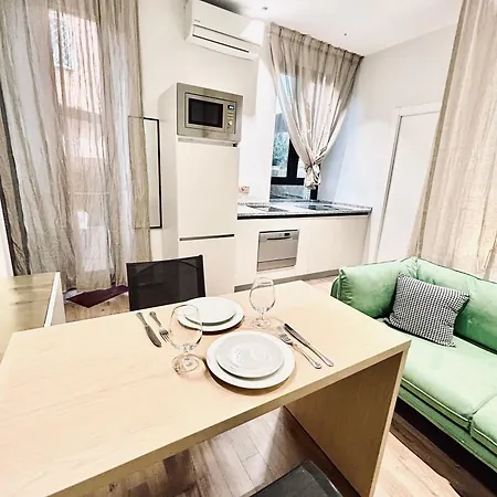 Luxury Nest Ponte Milvio Apartment Rome