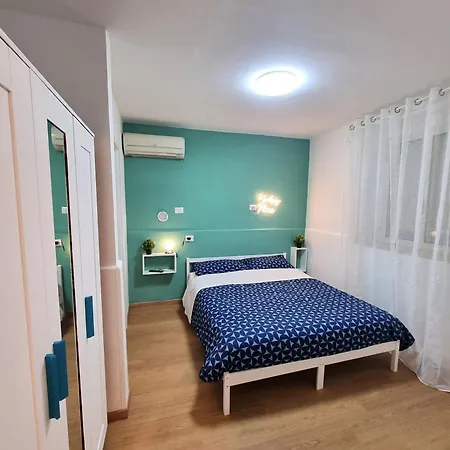Apartment Happy House Tiburtina Rome
