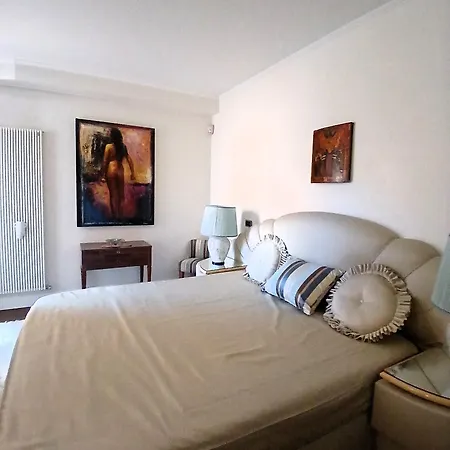Realty Company Piazza Venezia Apartment *