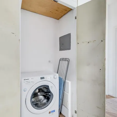 Apartment Bmga L Aurelian 3bdr 6-guest Gem Rome