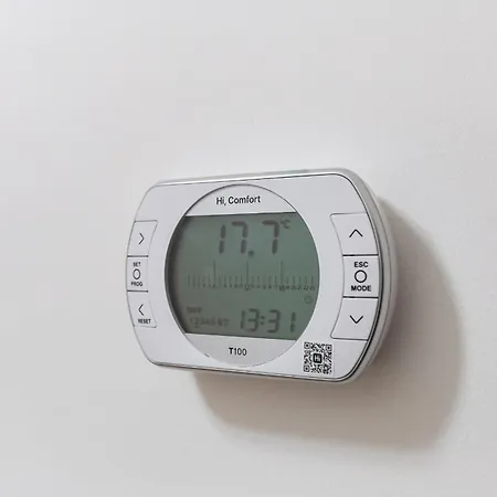Apartment Bmga L Aurelian 3bdr 6-guest Gem