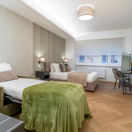 Cyprus - Roma's Delightful * Rome
