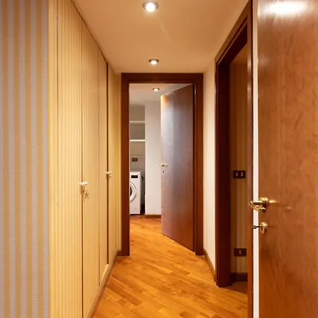 Esquilino Lightsome Apartment Rome