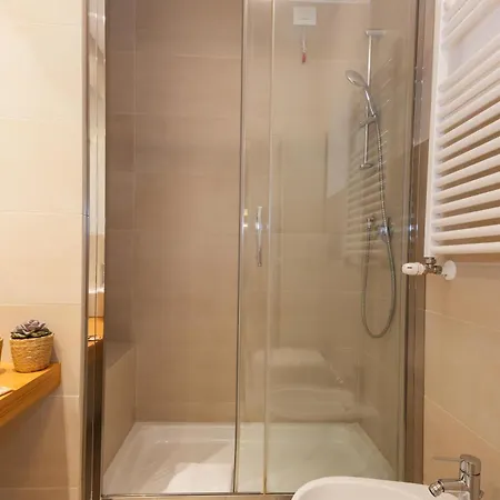 Cosy Close To Parco Appia Antica Zeno 63 * Roma