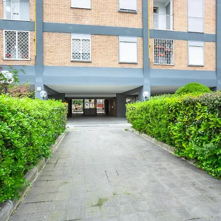Portside Aparthotel