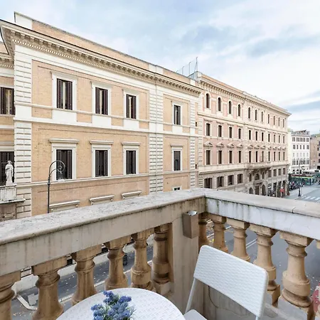 Vanity Navona فندق