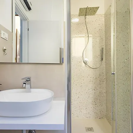 1 Minuto Da San Pietro - Nicole House * Roma