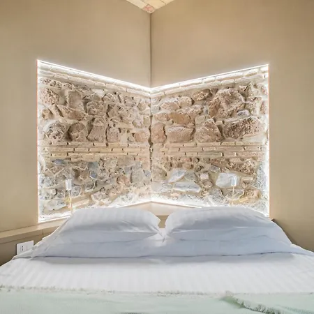 163 Boutique Hotel