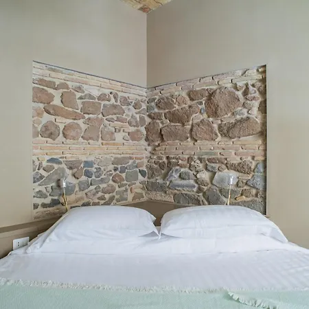Hotel 163 Boutique
