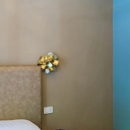 Hotel 163 Boutique *