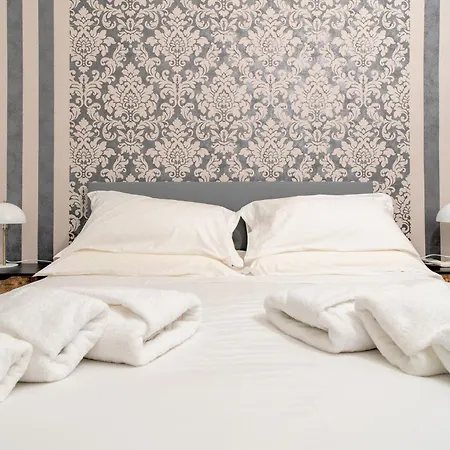 Apartment Oleum Veneto Rome