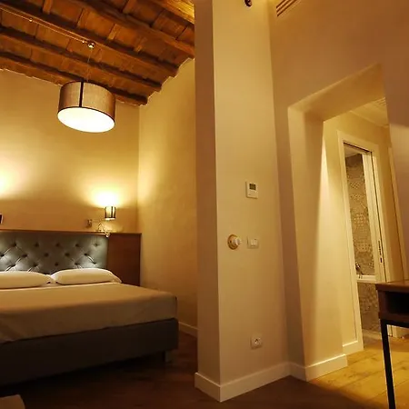 Elite Hotel 3*