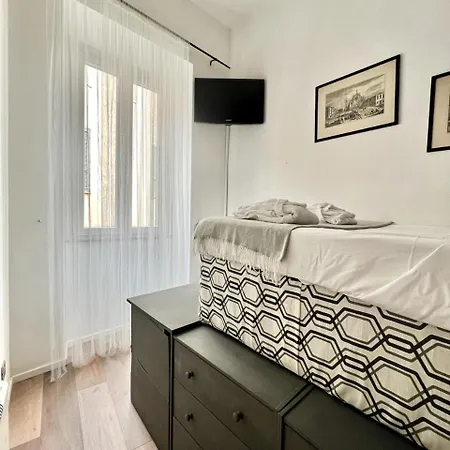 Quirinale In Apartment *