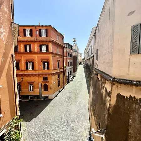 Quirinale In Apartment *