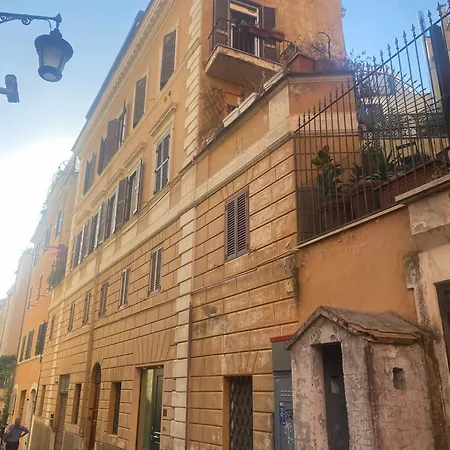 Quirinale In Apartment