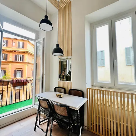 Quirinale In Apartment *