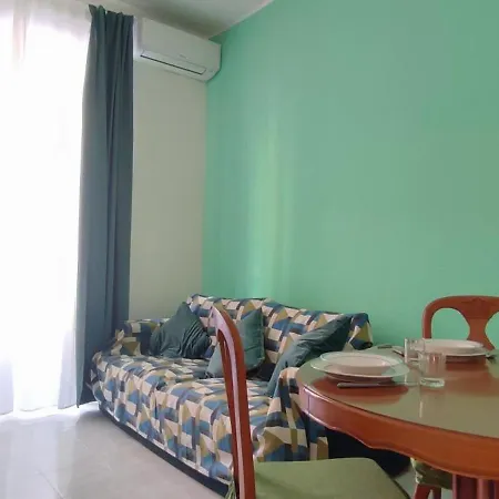Happy Domus Ippolito Nievo Flat A Trastevere Apartment *