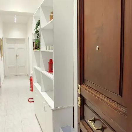 Happy Domus Ippolito Nievo Flat A Trastevere Apartment *