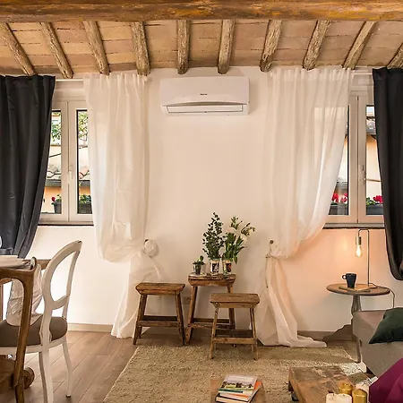 Ultimopiano Apartment Rome