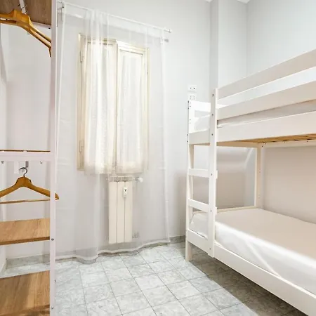 Elegant Retreat In Rome, Comfort & Style - Metro A Apartment Rome