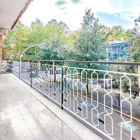 Elegant Retreat In Rome, Comfort & Style - Metro A Rome
