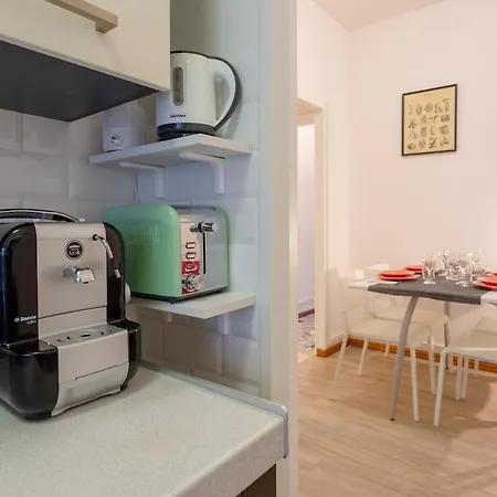 Casina Soleggiata * Rome